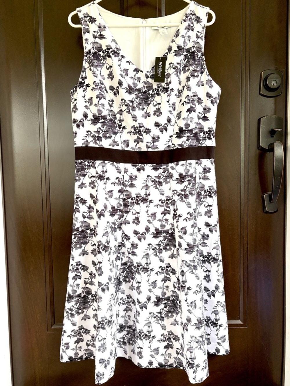NWT White House Black Market Fit & Flare Floral Sleeveless Dress Size 12